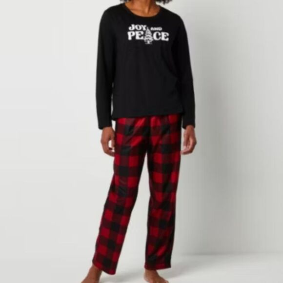 North Pole Joy and Peace PJ Set Size 2X - Picture 1 of 16